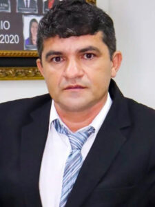 CRISTIANO BARBOSA GOMES